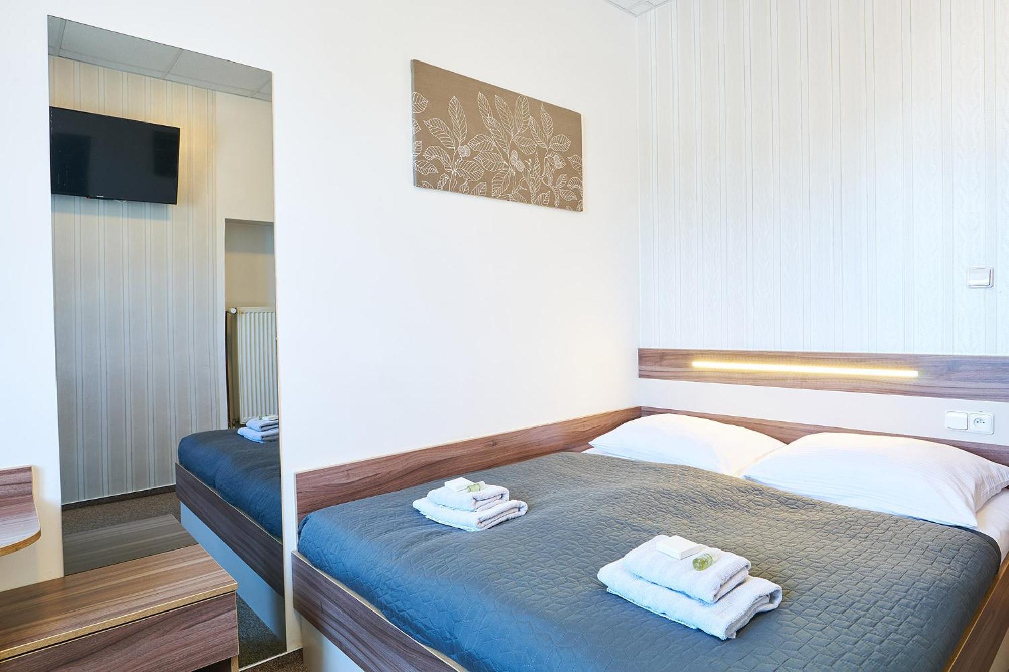 Wellness Hotel Kocanda 데친 외부 사진