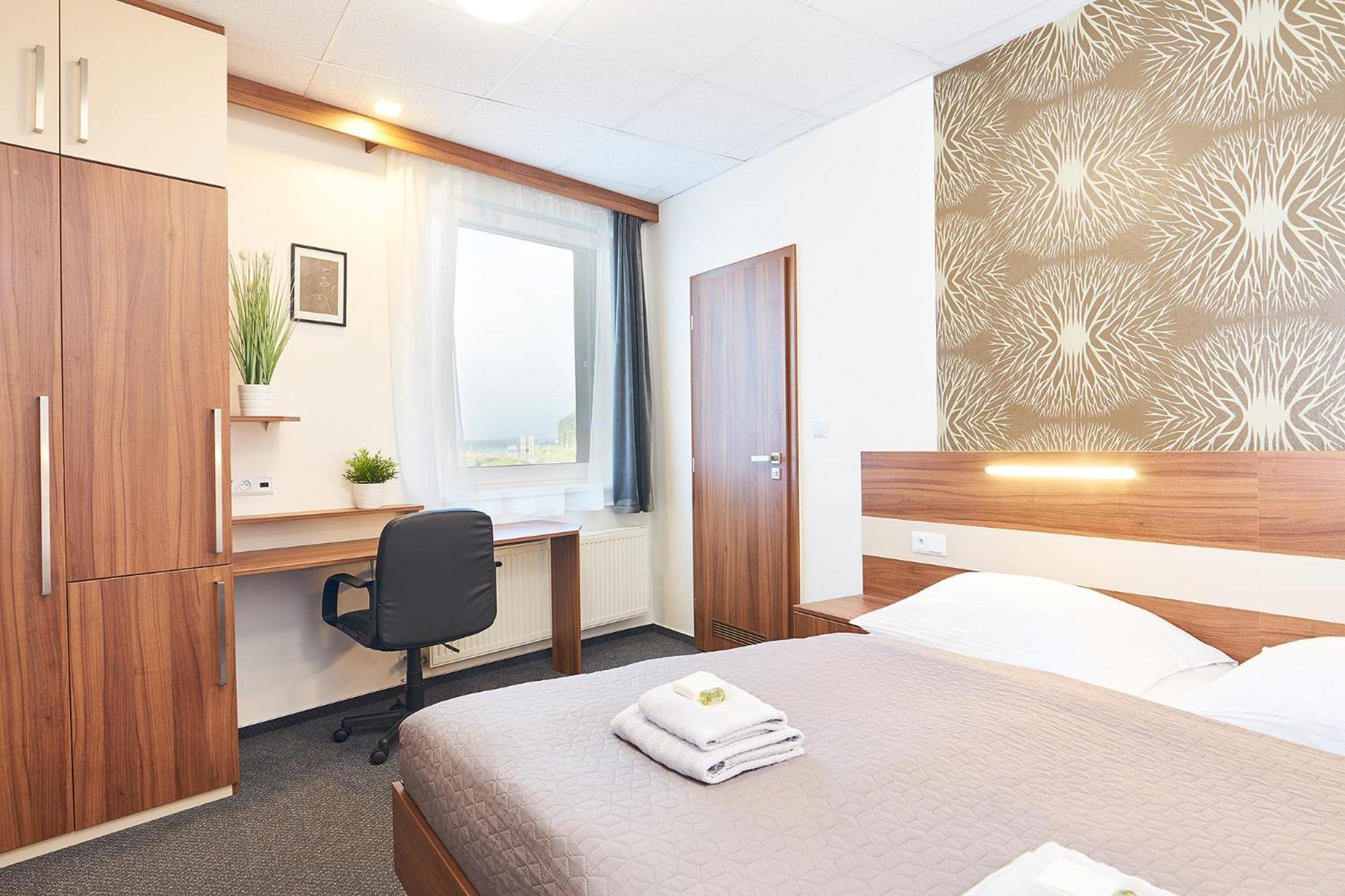 Wellness Hotel Kocanda 데친 외부 사진
