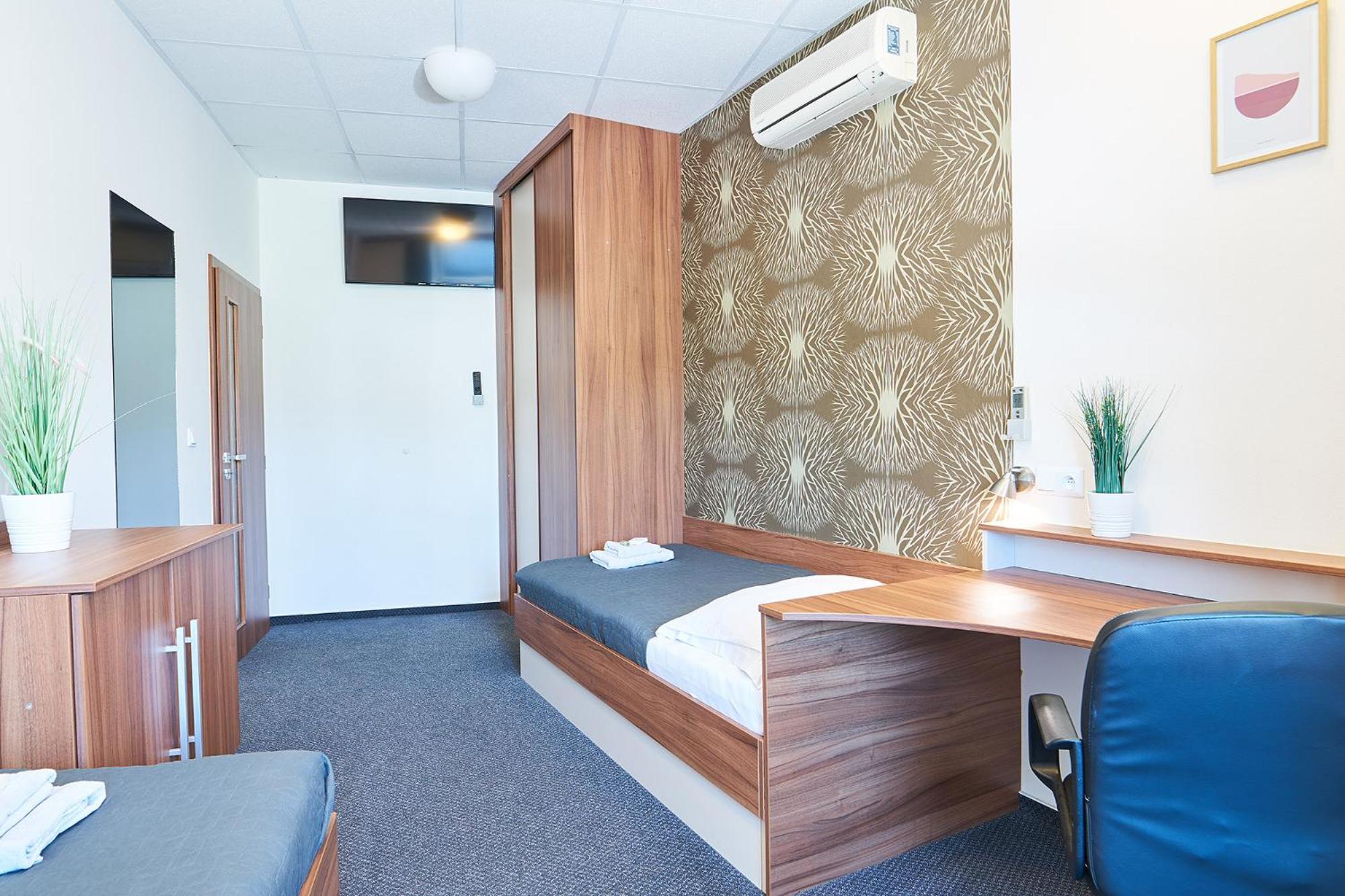 Wellness Hotel Kocanda 데친 외부 사진